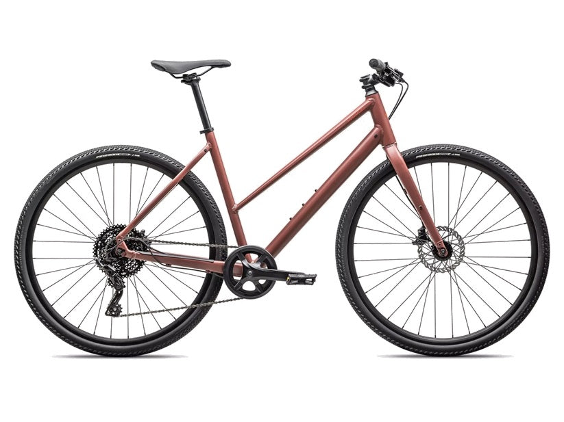 Perfect for leisure, fitness and commuting, the Sirrus X step-through bicycle excels on pavement and dirt.