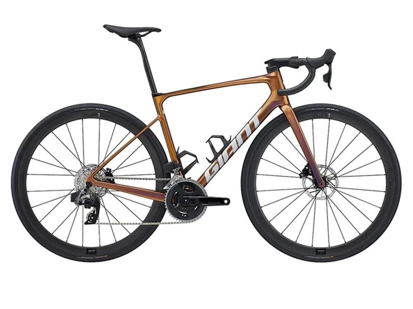 The 2025 Giant Defy Advanced Pro 1 is a buttery smooth endurance road bike. 